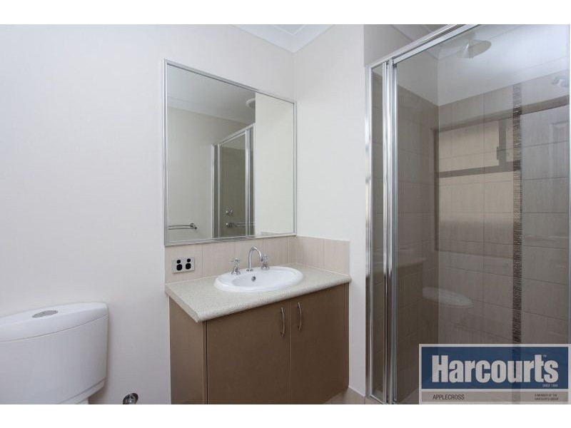 5/7 Stockman Way, Cannington WA 6107