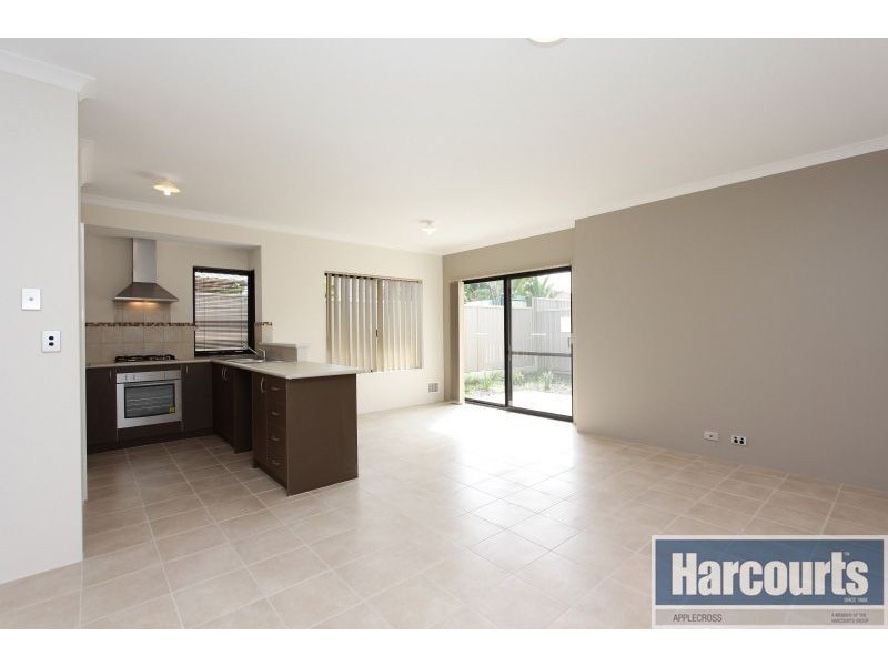 5/7 Stockman Way, Cannington WA 6107