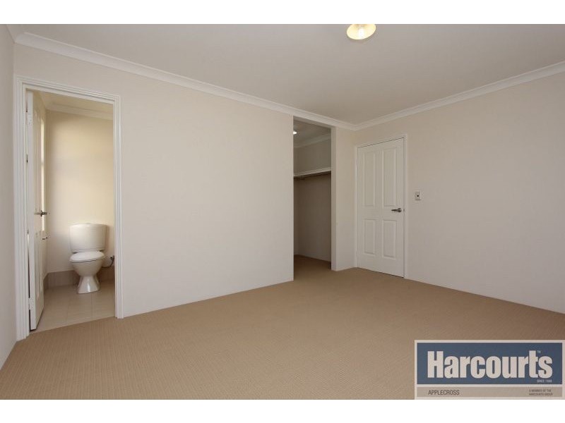 5/7 Stockman Way, Cannington WA 6107