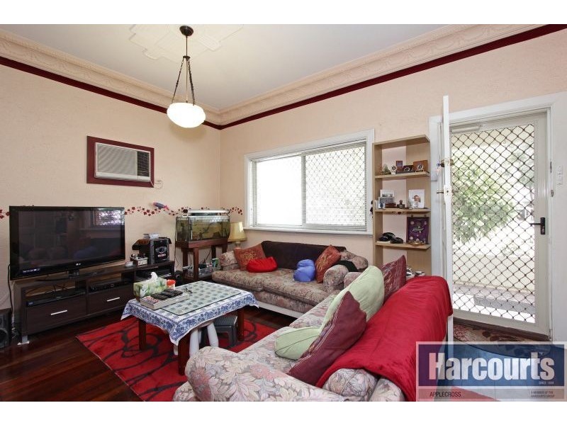 111 Keymer Street, Belmont WA 6104