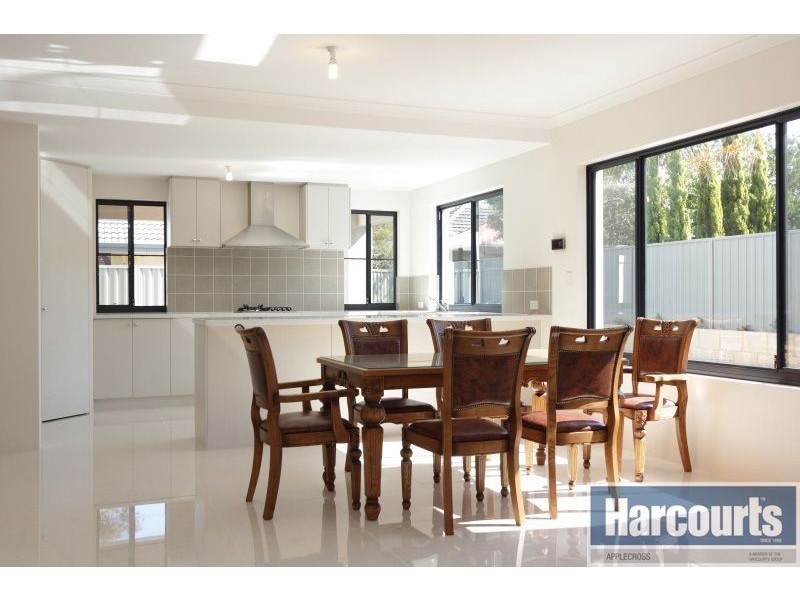 30B Riseley Street, Ardross WA 6153