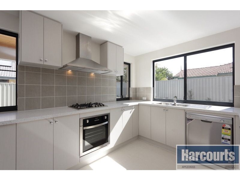 30B Riseley Street, Ardross WA 6153