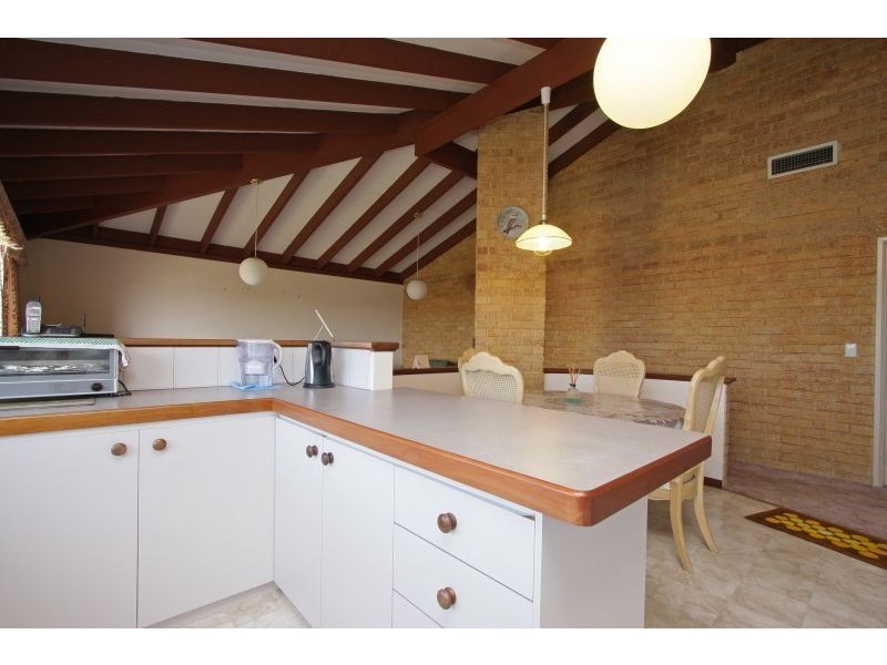 38 Whitfeld Tce, Winthrop WA 6150