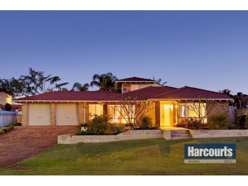 16 Whitfeld Terrace, Winthrop WA 6150