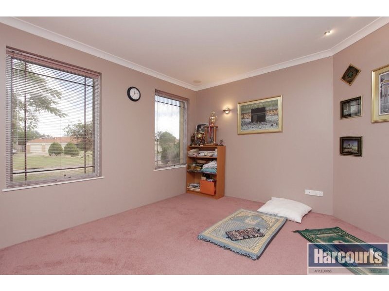 2 Longleat Street, Canning Vale WA 6155