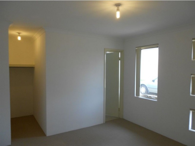 4/13-15 James Street, Cannington WA 6107