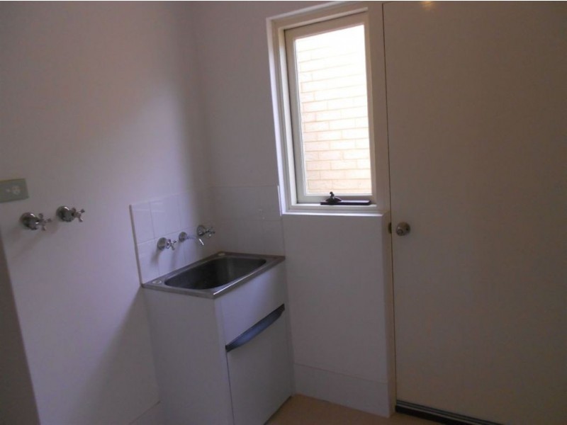 4/13-15 James Street, Cannington WA 6107