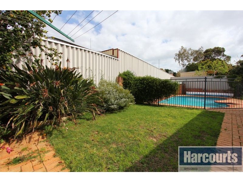 17 Alsop Place, Kardinya WA 6163