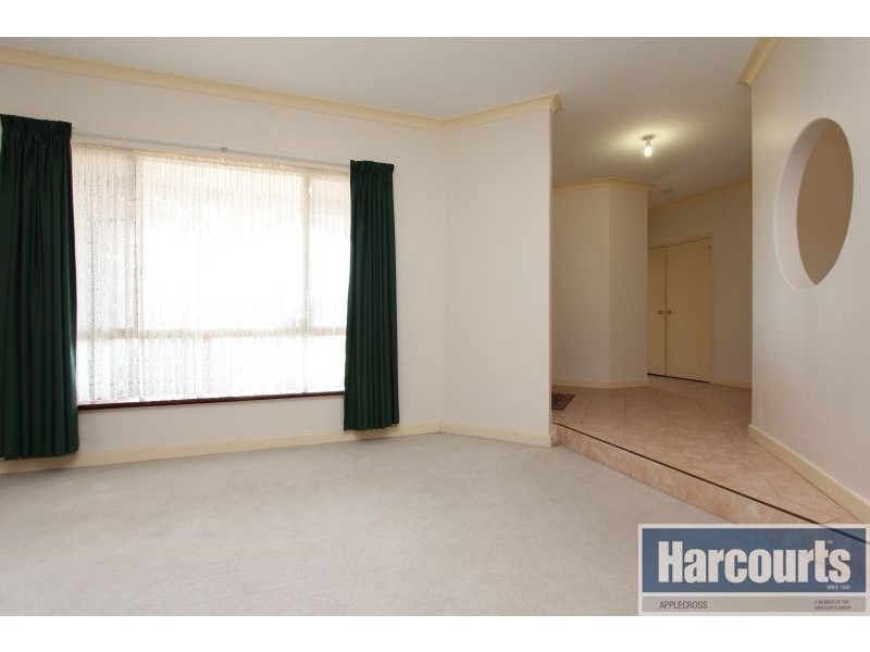 17 Alsop Place, Kardinya WA 6163