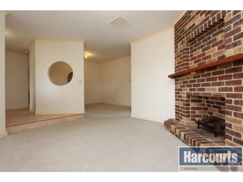 17 Alsop Place, Kardinya WA 6163