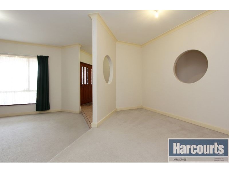 17 Alsop Place, Kardinya WA 6163