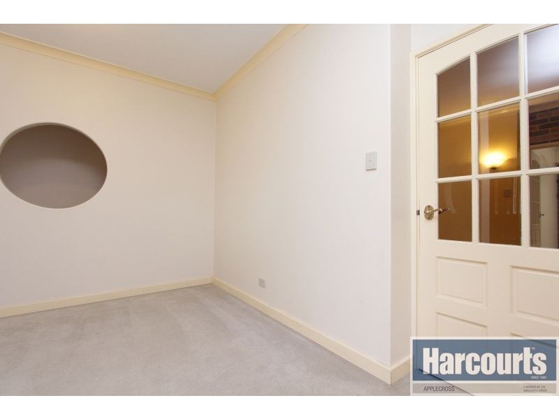 17 Alsop Place, Kardinya WA 6163