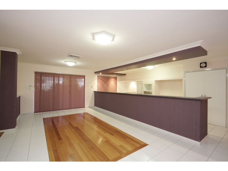 3 Law Court, Winthrop WA 6150