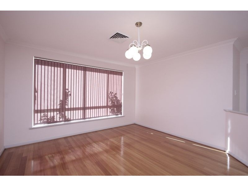 3 Law Court, Winthrop WA 6150