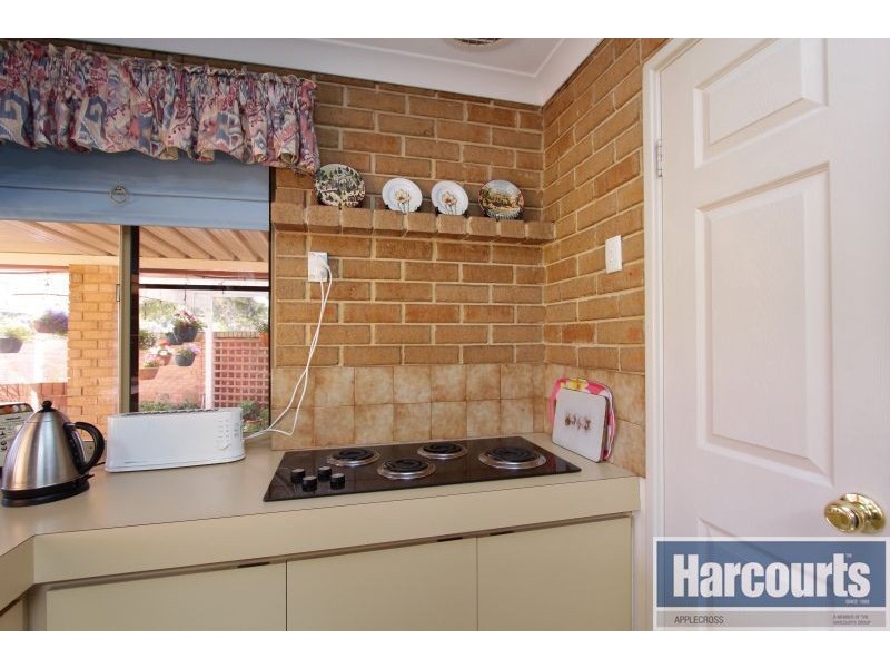 88 Le Souef Drive, Kardinya WA 6163