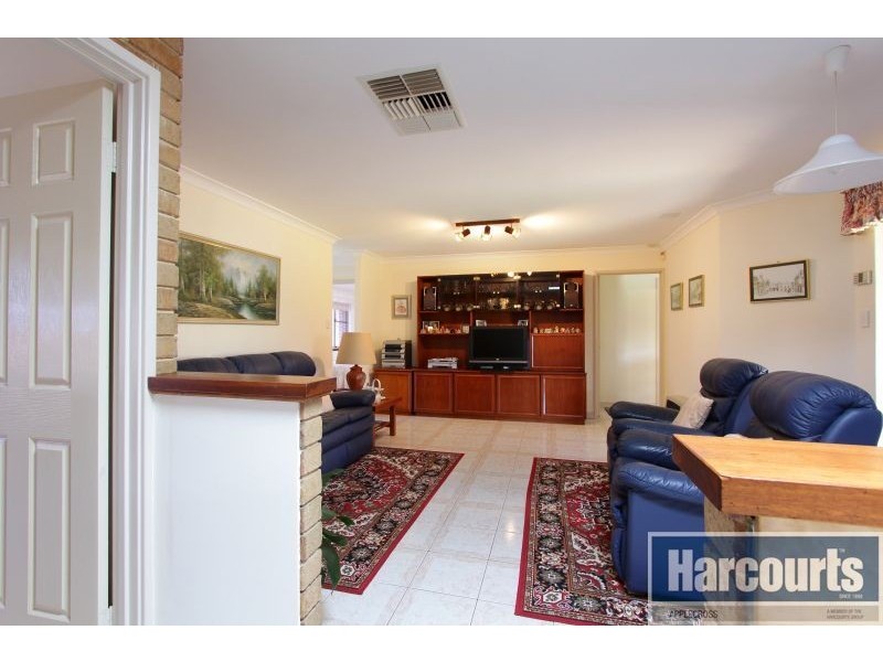 88 Le Souef Drive, Kardinya WA 6163