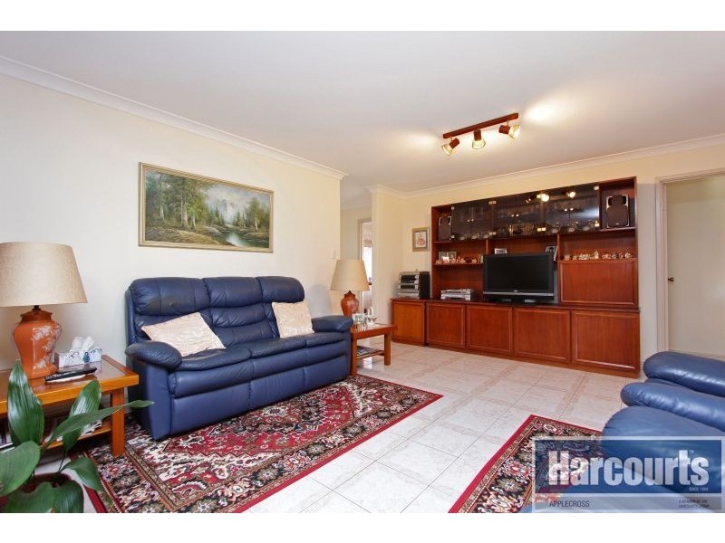 88 Le Souef Drive, Kardinya WA 6163