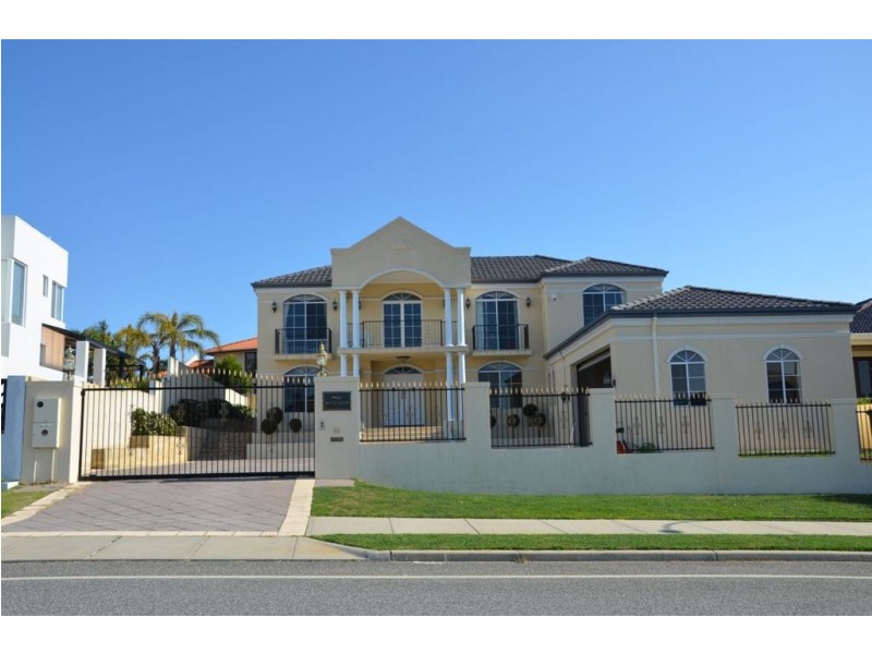 66 Le Souef Drive, Kardinya WA 6163