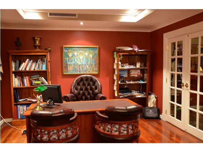 66 Le Souef Drive, Kardinya WA 6163