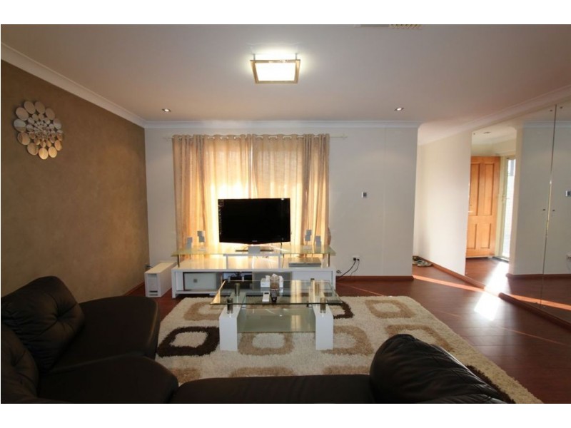 4/204 Bateman Road, Brentwood WA 6153