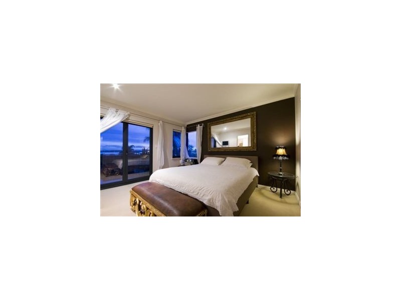 24 Robert Street, Como WA 6152