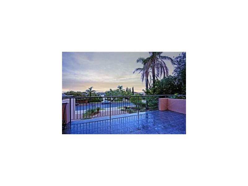 24 Robert Street, Como WA 6152