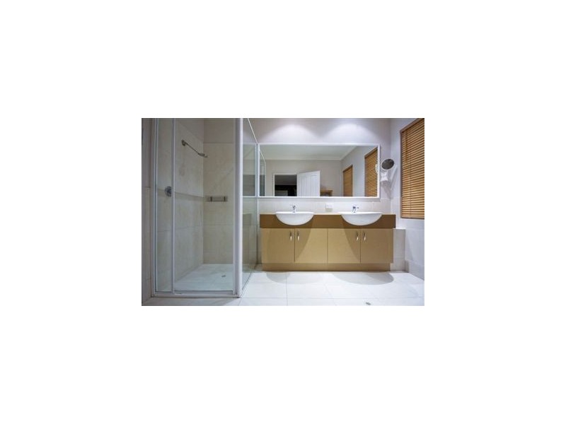 24 Robert Street, Como WA 6152