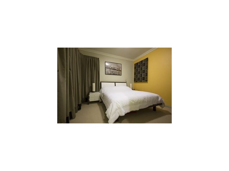 24 Robert Street, Como WA 6152