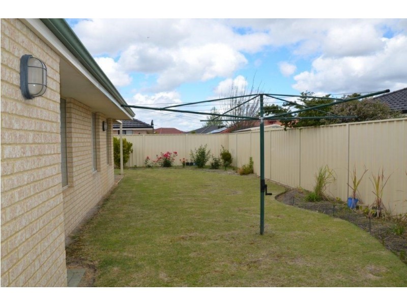 25 Orkney Crescent, Canning Vale WA 6155