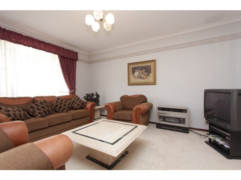 28 Jackson Avenue, Winthrop WA 6150