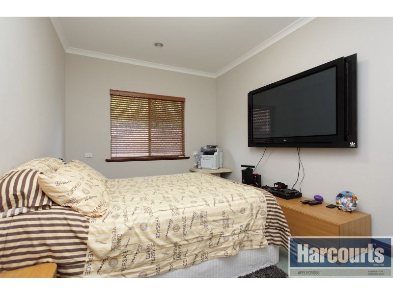 3 Roskhill Place, Applecross WA 6153