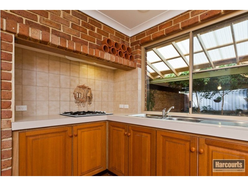 12 Richardson Arc, Winthrop WA 6150