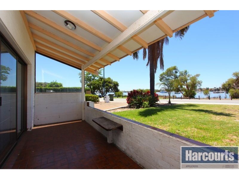 43A Canning Beach Road, Applecross WA 6153