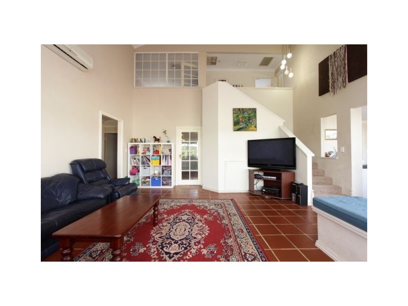3 Watson Hill, Winthrop WA 6150