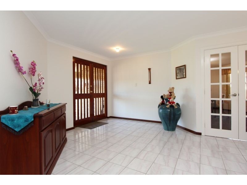 3 Dumas Close, Winthrop WA 6150