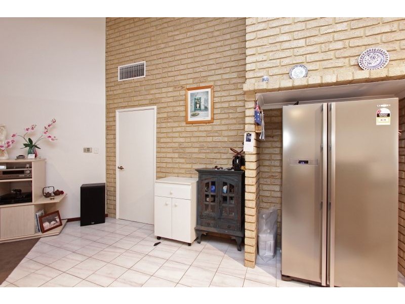 3 Dumas Close, Winthrop WA 6150