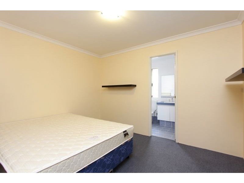 22 Richards Place, Cannington WA 6107