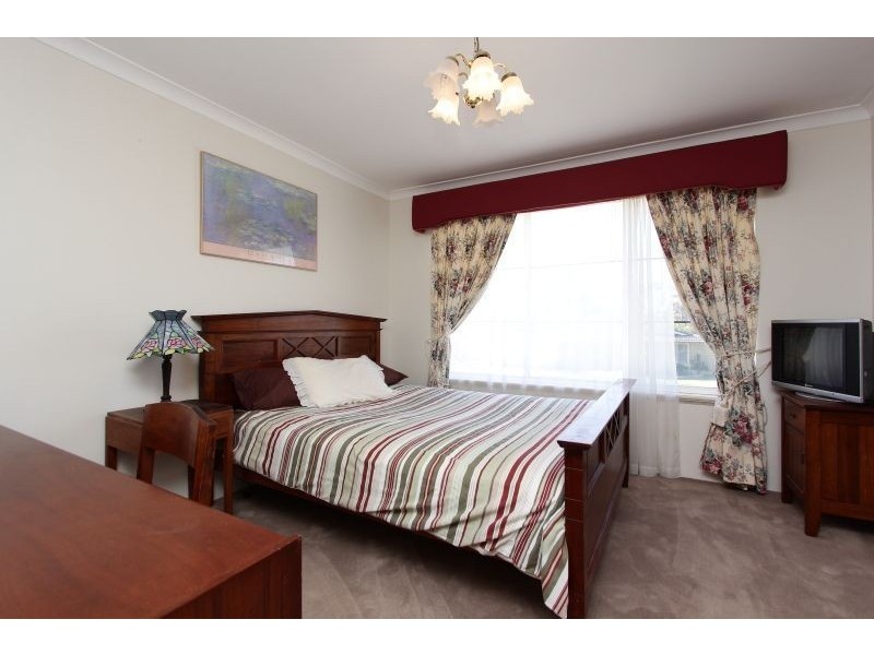 3 Watson Hill, Winthrop WA 6150
