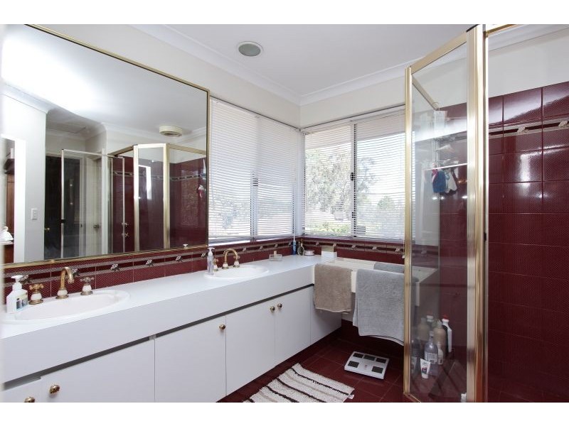 3 Watson Hill, Winthrop WA 6150