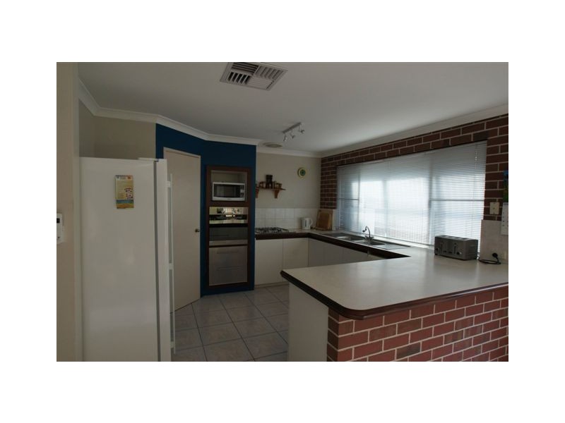 23 Fern Leaf Court, Leeming WA 6149