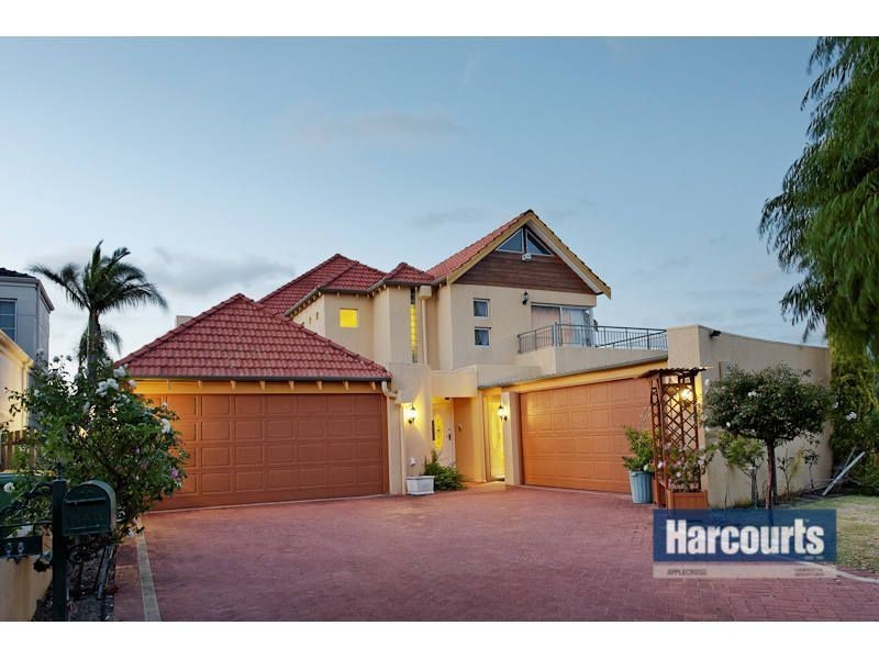 38 Darlot Crescent, South Perth WA 6151