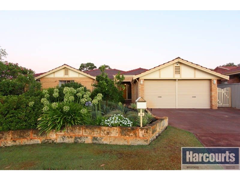 34 Blakers Ridge, Winthrop WA 6150