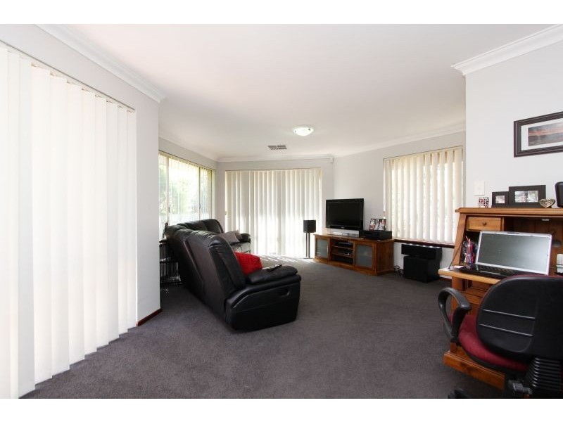 68 Williamson Road, Kardinya WA 6163