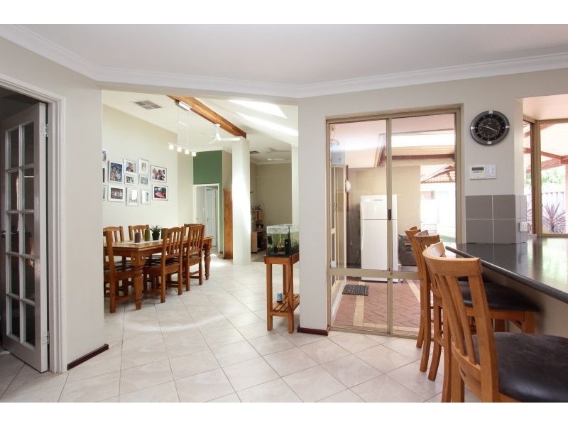 68 Williamson Road, Kardinya WA 6163