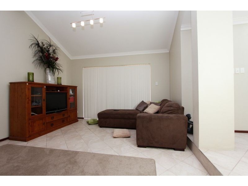 68 Williamson Road, Kardinya WA 6163