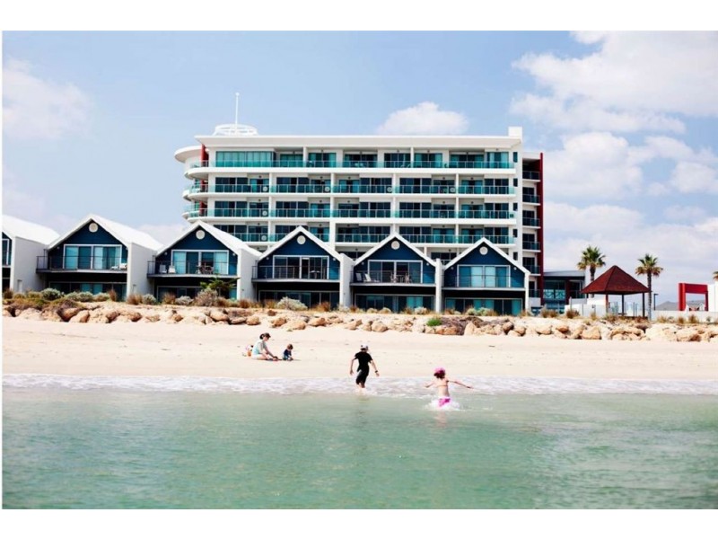 308/16 Dolphin Drive  ” Seashells Resort “, Mandurah WA 6210