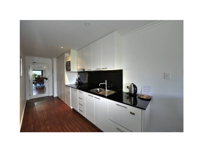 308/16 Dolphin Drive  ” Seashells Resort “, Mandurah WA 6210