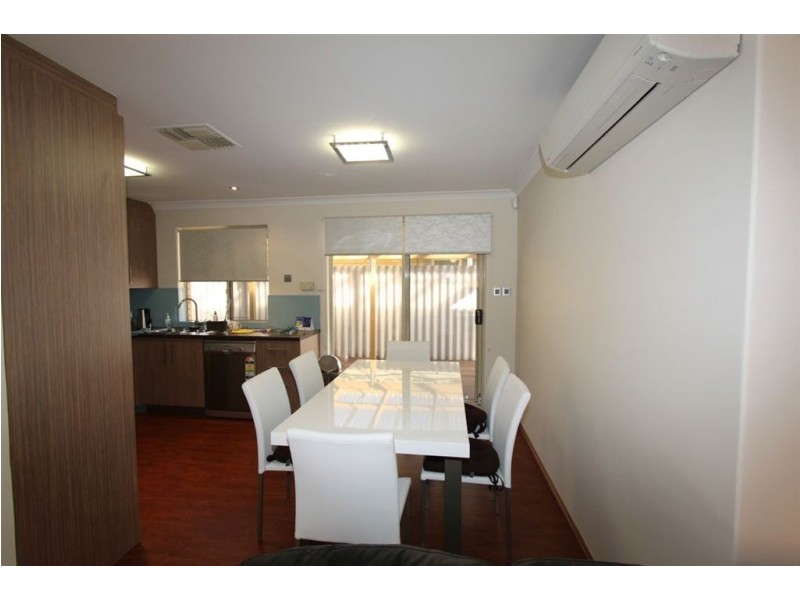 4/204 Bateman Road, Brentwood WA 6153