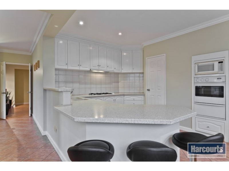 26A Rossmoyne Drive, Rossmoyne WA 6148