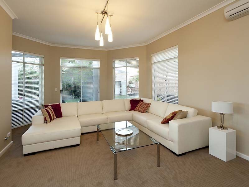 30 Norton Ridge, Winthrop WA 6150